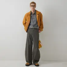 ラウンドカラーのジップアップスエードジャケット【ユニセックス・刺繍デザイン・ルーズフィット】
