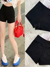 ハイウエストのスリムフィットブラックショートパンツ【シンプルデザイン・スタイルアップ】