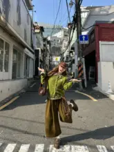 カジュアルなライトコールサテンのバルーンパンツ【五色・立体的なタックデザイン】（セットアップ対応）