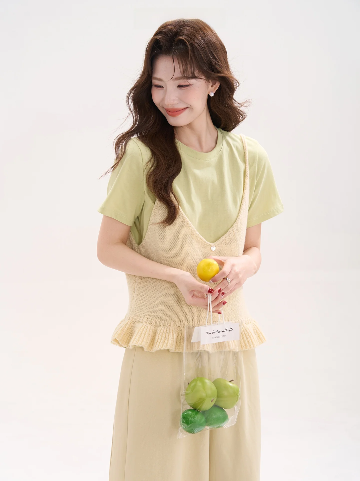 春用 シフォンフリル付き ニットキャミソールトップス【女性用・重ね着スタイル】