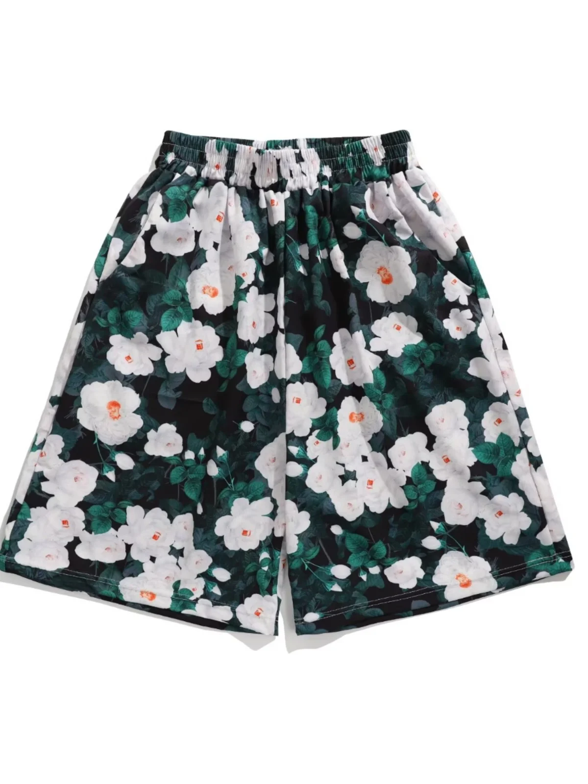 フレアパンツ 夏コーデの定番として選ぶリゾート風レトロフラワー柄ショートパンツ