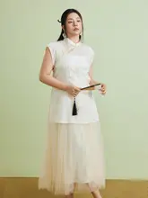 国風斜襟金糸刺繍半袖トップスと胧纱マキシスカート（セットアップ対応）