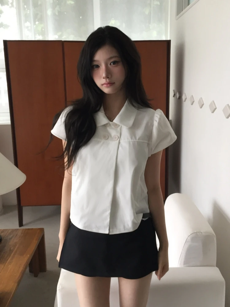 ピチピチ感が自然に生まれる服は、どう選ぶ？