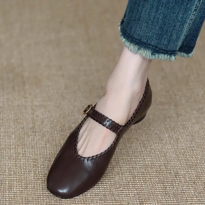 柔らかい羊革製 マリージェーンシューズ【編み込み・ラウンドトゥ・中ヒール・通勤用】