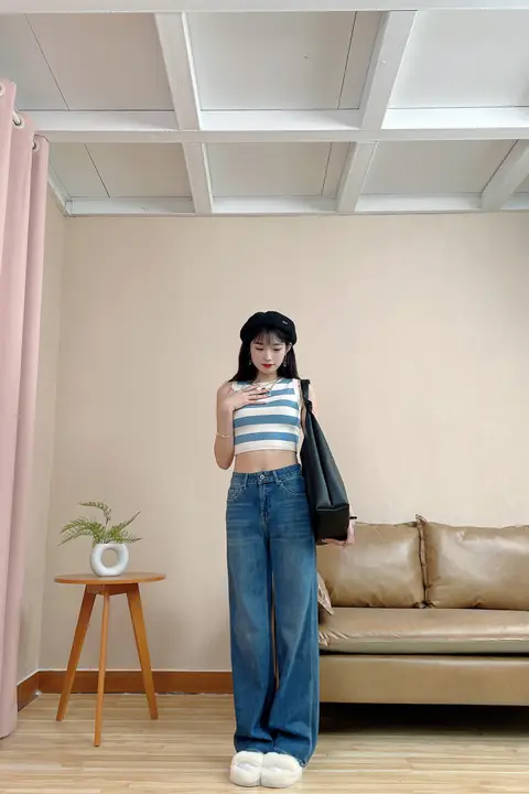 ゆったりとした大きいサイズのハイウエストデニムワイドパンツ【長ズボン・レディース・トレンド】（セットアップ対応）