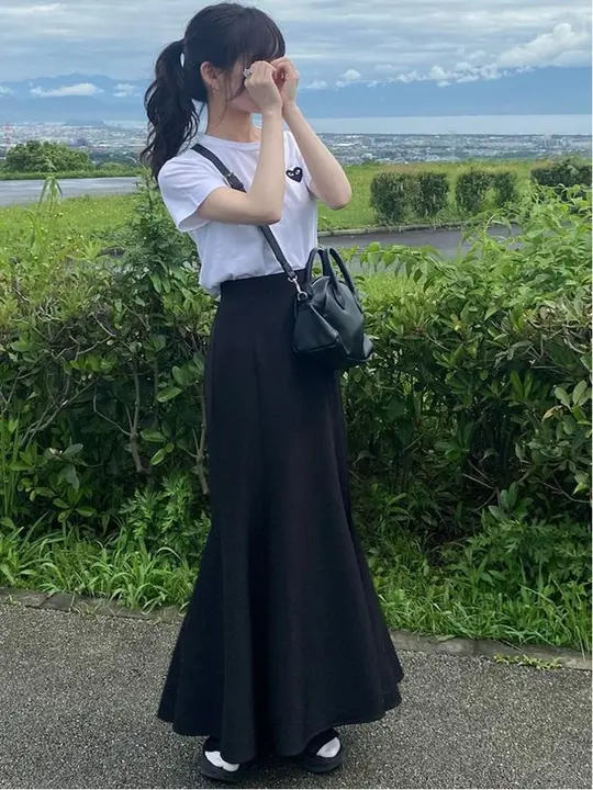 高腰フィッシュテールスカート【伸縮性・シンプルデザイン・後ろスリット】（セットアップ対応）