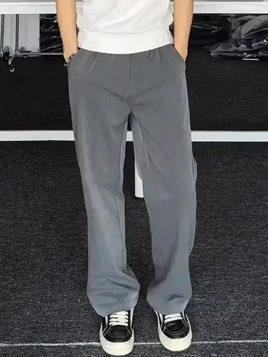 春秋用 高級感漂うストレートパンツ【フィット・男性用・カジュアル】（セットアップ対応）