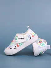 男の子用春秋用幼稚園室内シューズ【通気性・キャンバス・柔らかい底・滑り止め】