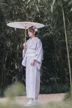 レトロデザインの和式浴衣【浅紫・白花・撮影用・改良型】