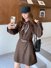 レトロデザインデニムワンピース【フィット感のあるウエスト・秋用】
