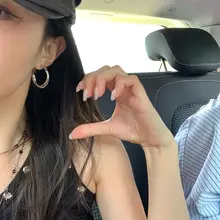 クラシックな素圈デザインの女性用イヤリング【軽やかで高級感・大ぶり・ユニークなスタイル】