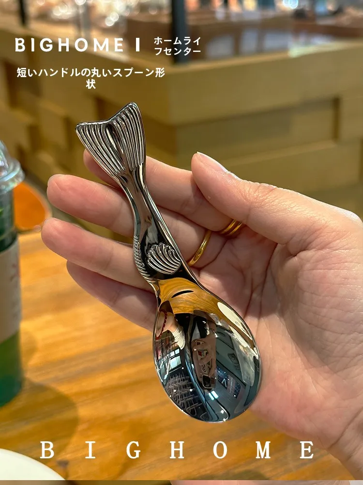 可愛らしいデザインの短柄スプーン：プチギフトとしての最適な選択肢とは