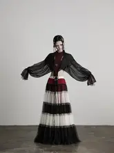 UVカットパーカー レディース フード付き シルク100% 薄手 紫外線対策 夏 「INDULGE」