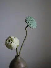 リアルな質感の蓮の花アートフラワー【インテリア装飾・リビング用】