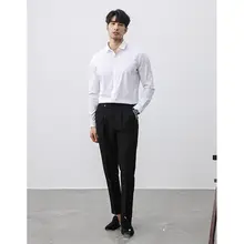 シンプルで洗練されたデザイン！黒の長袖スリムシャツ【ビジネス・カジュアル対応】
