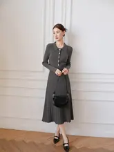 洗練されたデザイン！ニットピケ襟付きフレアワンピース【女性用・ウエスト部分が引き締まる・ロングスタイル】