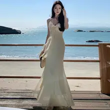 立体花柄デザインのVネックキャミソールワンピース【優雅でセクシー・ロマンティック・デート用・リゾートスタイル】