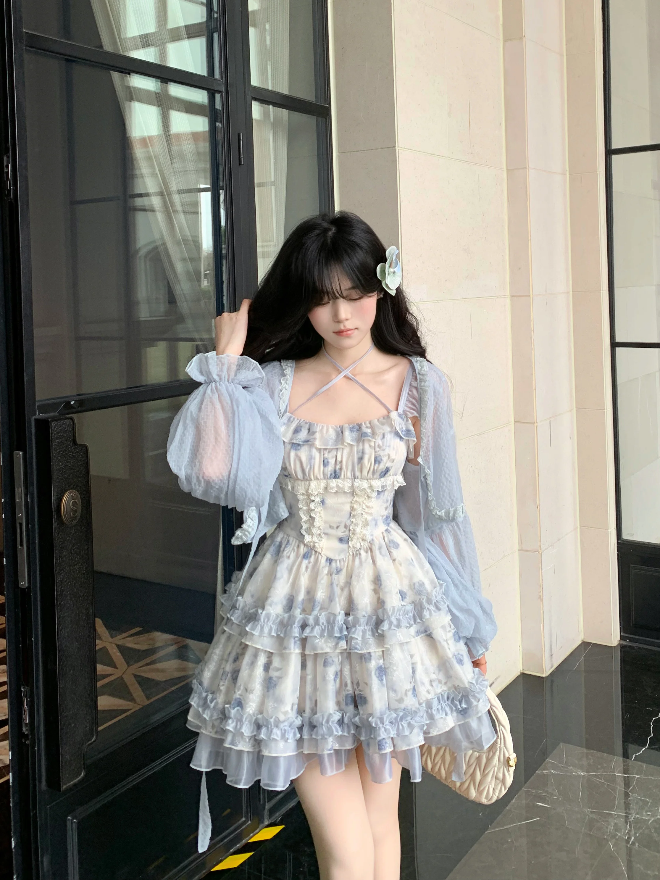 プリンセス グッズで悩むなら、どう選ぶ？花柄ドレスが実は最強の解決策