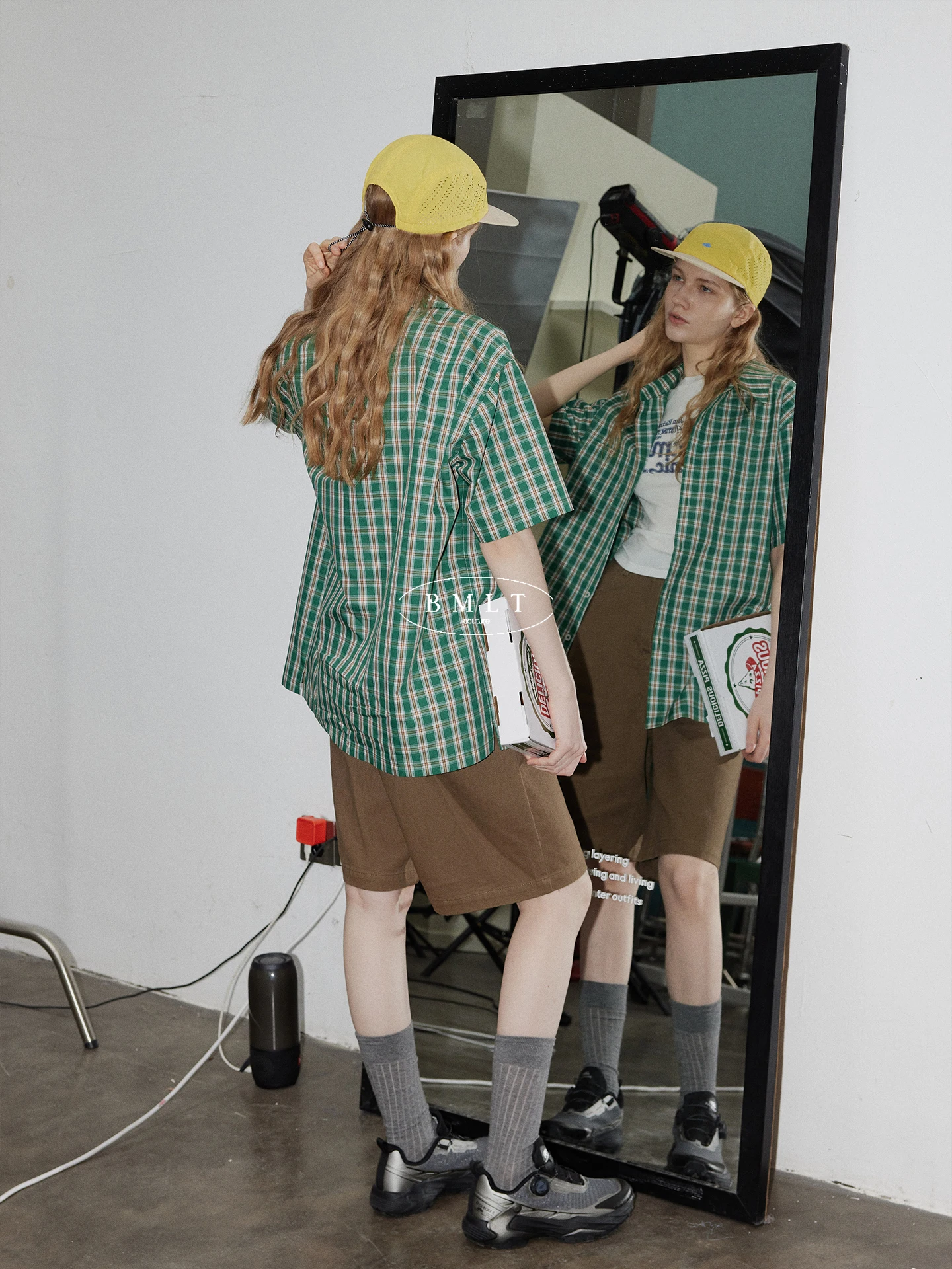 いかつい柄シャツは、本当に着ていても気にならない？その秘密はここに