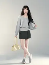 斜め肩デザインのスウェットシャツ【女性用・露肩・フィット感・春季向け】