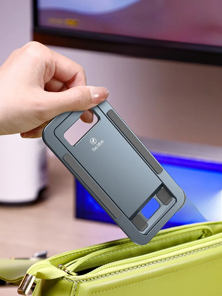 2in1 デバイスで失敗しない選び方は？スマホ・タブレットを安定して使えるスタンドが今注目