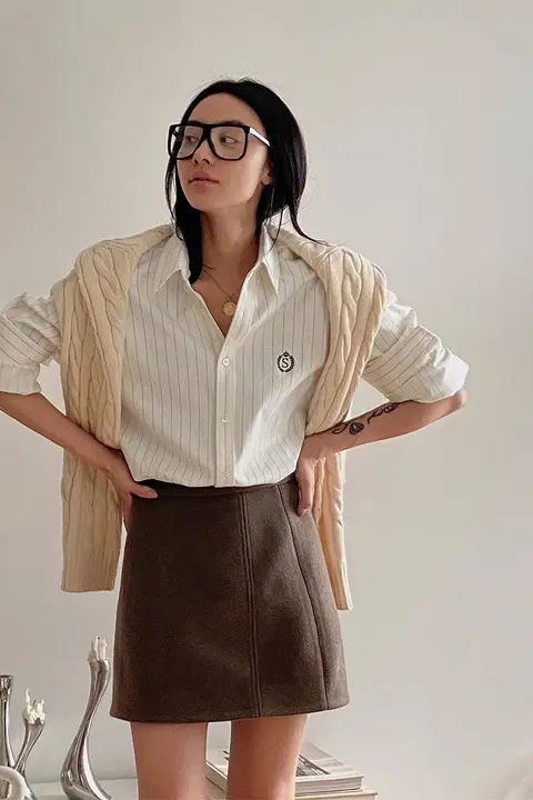 刺繍ストライプシャツ【韓国製・厚手コットン】