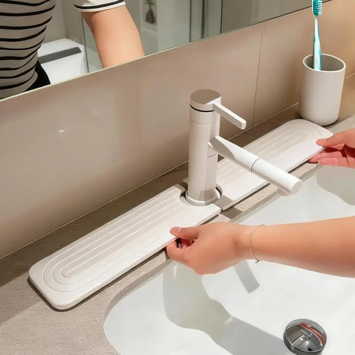 吸水性に優れた 硅藻土製 水栓マット【キッチン・洗面台用・速乾・硬質】