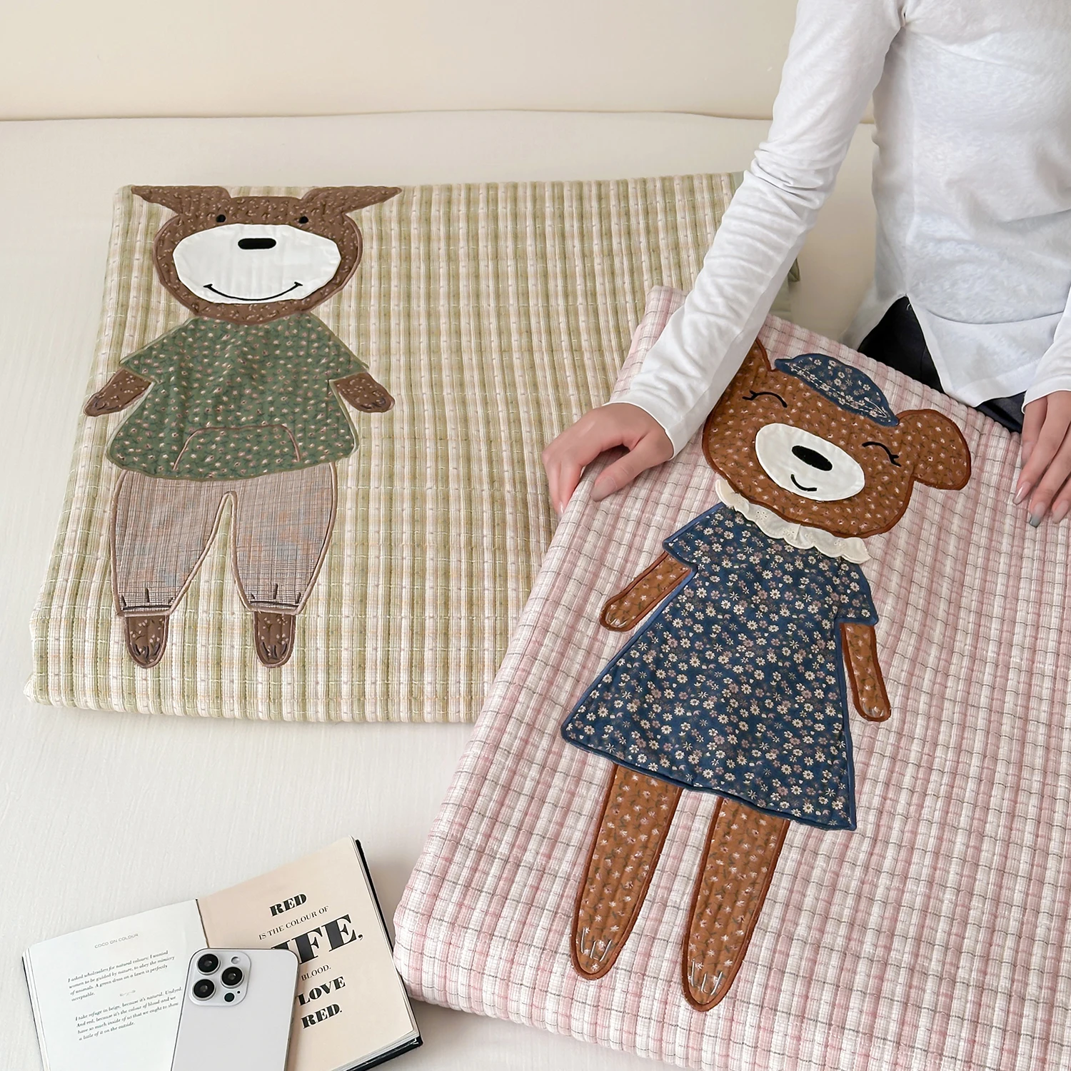 1歳の誕生日プレゼントに何が長く使えるのか？親が選ぶべき「クマのベッドカバー」の本当の価値とは