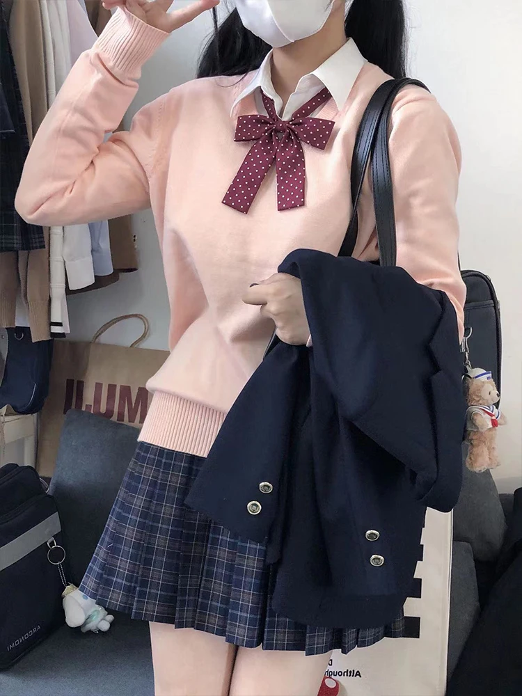 春季にぴったりな多色フード付きセーター：ボーイッシュ 服 のベーシックスタイルとは