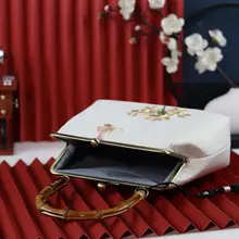 中国風ダブルサイド刺繍バッグ【蝶恋花・手作り・竹節タッセル・贈り物に最適】