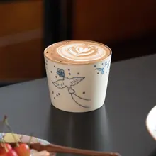 青花柄 手描き陶器 カフェカップ【燕子デザイン・贈り物に最適】