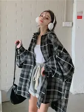 大きいサイズのチェック柄シャツ【ゆったりとしたデザイン・レトロスタイル・長袖・薄手】（セットアップ対応）