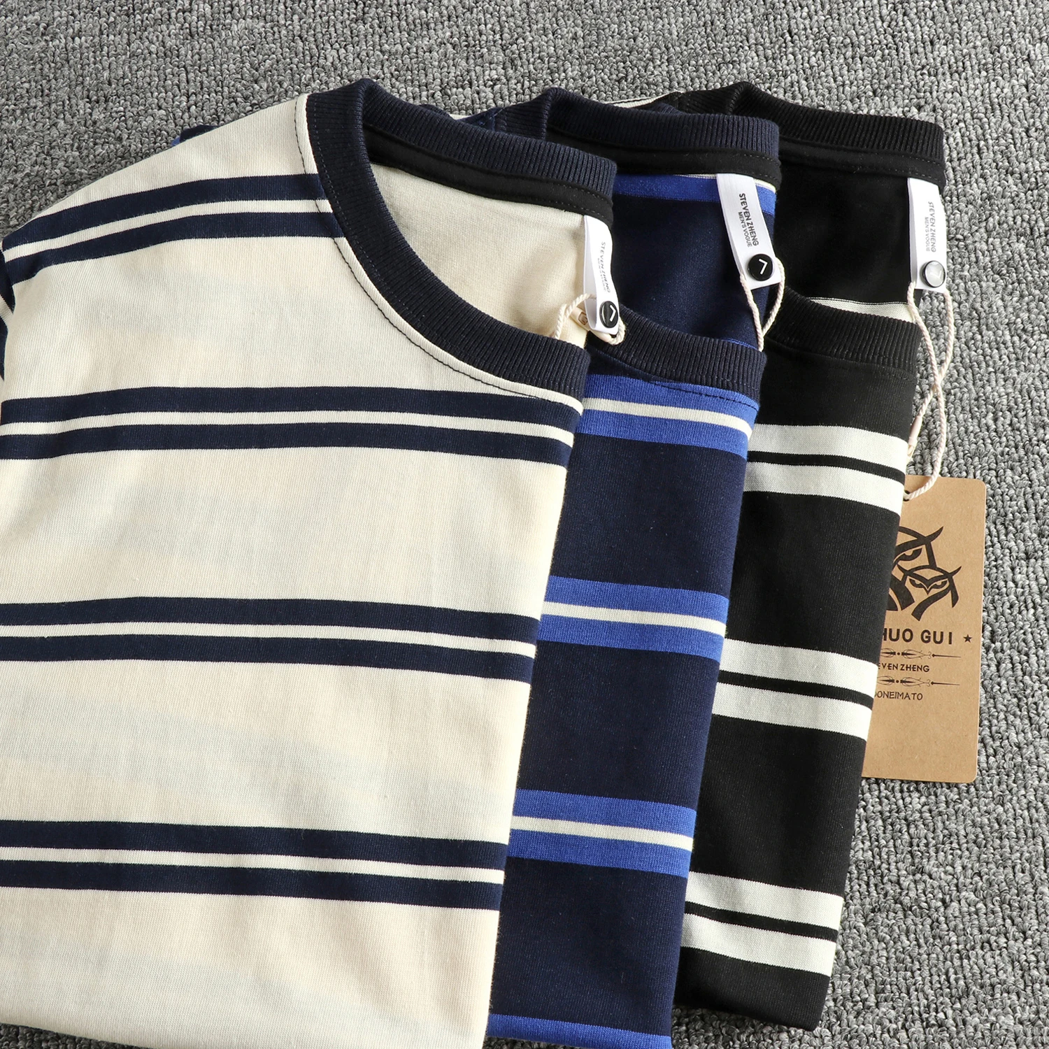 ストライプ柄 メンズTシャツはどう選ぶ？全棉ニットのシンプルさが通勤からレジャーまで救う