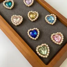 アヤコ 手作り 18mmパール縁飾り ハート花プレート ブローチDIYアクセサリーパーツ