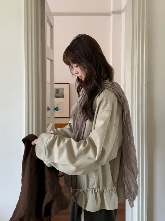 ゆったりしたリボン付き立襟コート【女性用・デザイン・小柄向け】