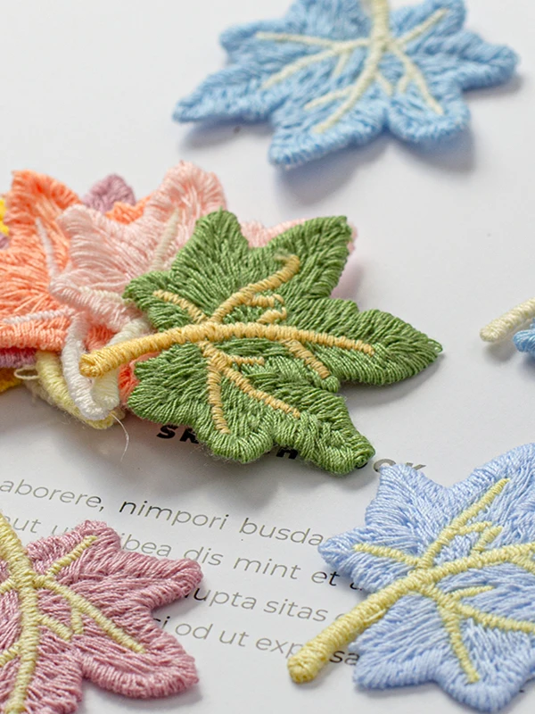 刺繍 プレゼント おすすめ3選：価格・デザイン・使いやすさをバランスよく選ぶ方法