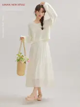 Vネック薄手ニットトップス【女性用・フィット・カジュアルスタイル】