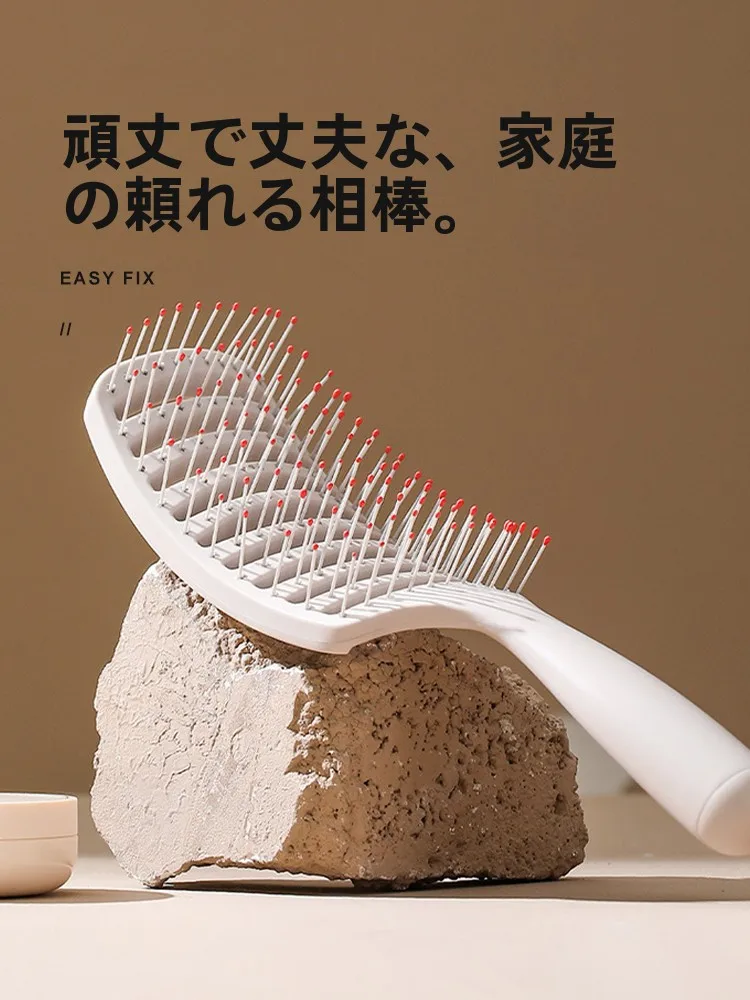 頭皮マッサージピン付き気泡ブラシの使い方と効果：頭頂部の痛みに役立つケアの仕組み