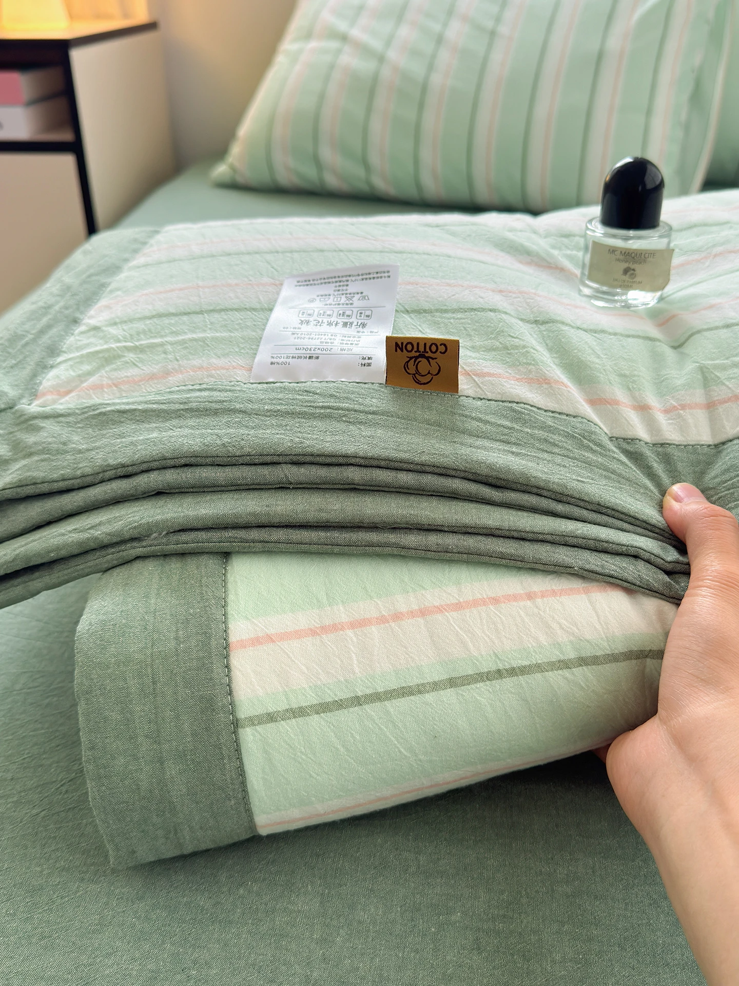 夏のシーツがひんやりするの？100%コットンのクーリングキルトが本当に涼しいのか？