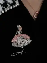 フルダイヤモンド装飾の妖精デザイン925銀ブローチ