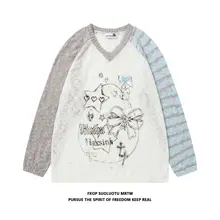 猫柄リボンデザインのストライプVネック長袖Tシャツ【ゆったりシルエット・カジュアルスタイル】（セットアップ対応）