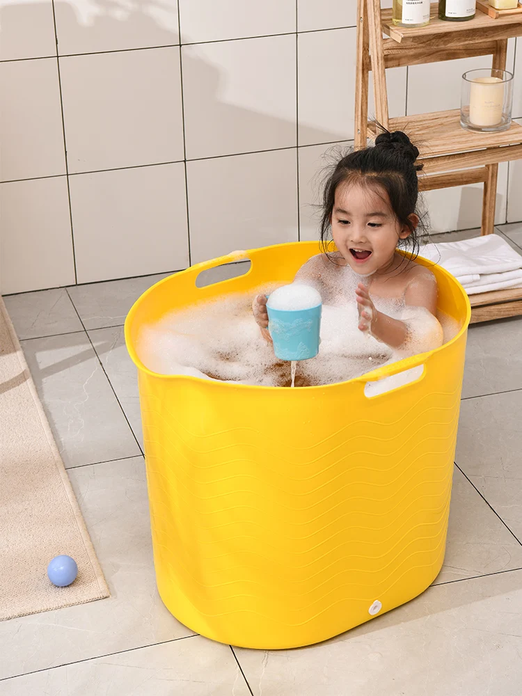 子供用お風呂桶：保温・持ち運び可能・厚手プラスチックタイプの実用性と選定基準