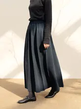 オーストラリア産ウール使用の厚手Aラインスカート【冬用・二色展開・立体的な皺デザイン】