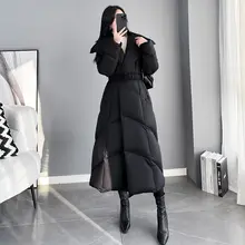 大きめ襟の白鹅绒ダウンコート【ロング丈・ウエストマーク・上品デザイン】