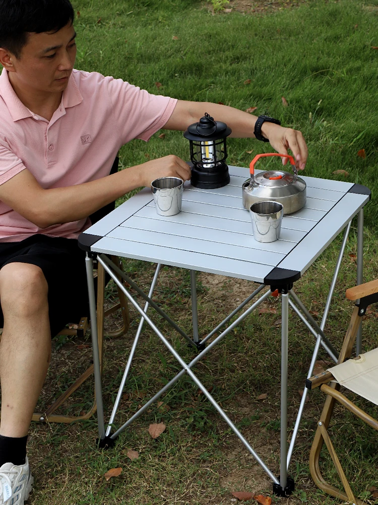 160cmテーブルと折りたたみテーブルの選び方で迷うなら、このアルミ合金製の「蛋卷桌」が救う！
