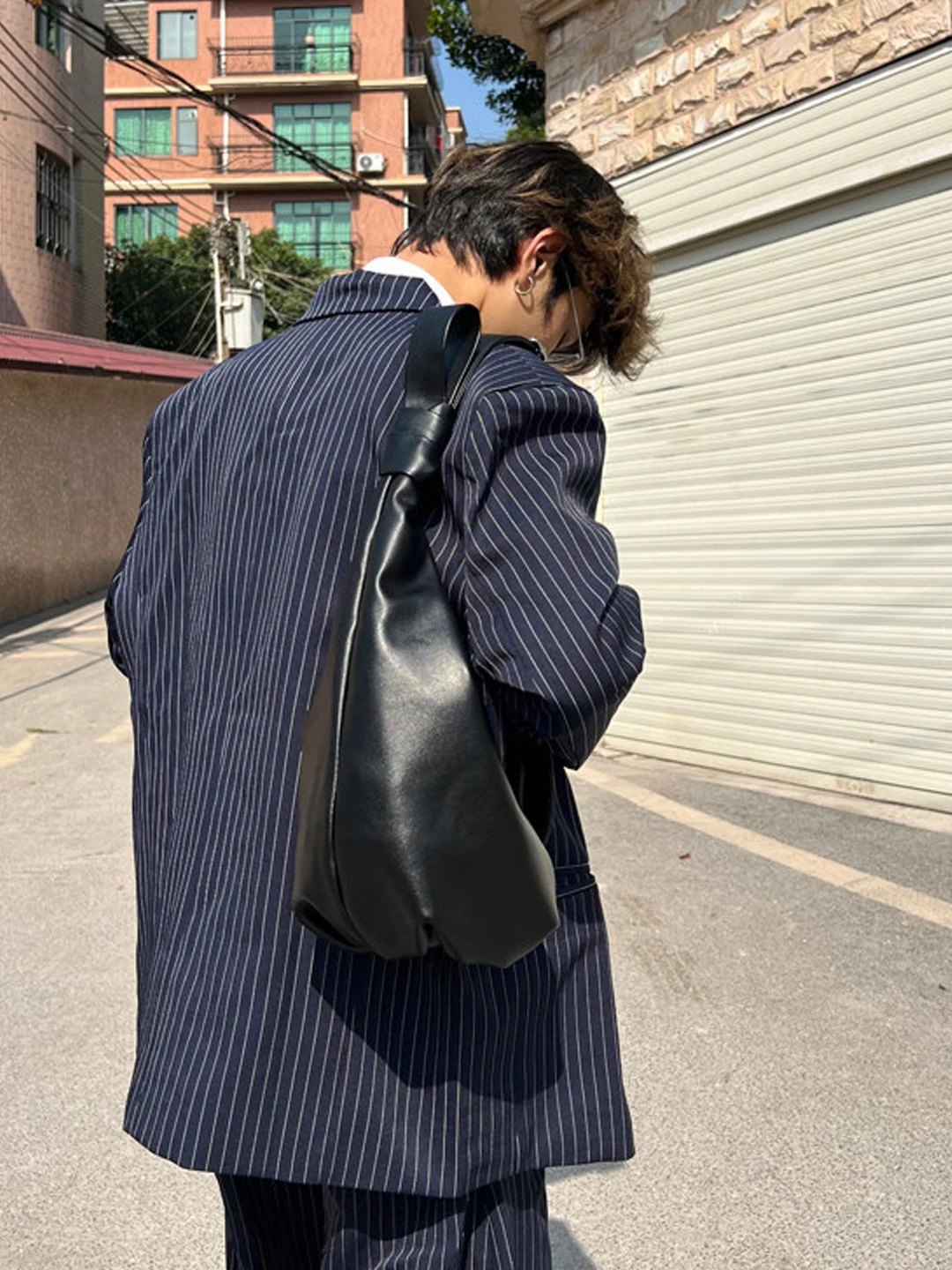 レトロなタンクバッグを選ぶなら、この1つのデザインが勝ち抜く理由は？