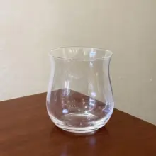 クリエイティブなチューリップデザインのグラスカップ【カフェ用・アメリカンラテ・ティーカップ】