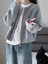 グレーコットンニットカーディガン【ショート丈・ジッパー付き・女性用】