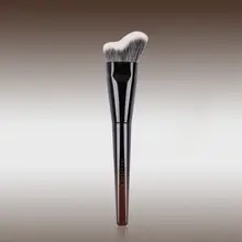 コンターブラシ メイクブラシ 天然毛 羊毛 クリーム リキッド用 フェイスラインフィット シェーディング 小顔効果
