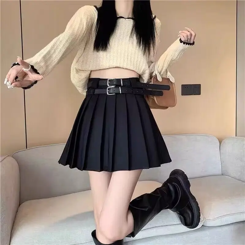 総ゴムスカートに出会ったとき、なぜ私たちの日常が変わるのか？